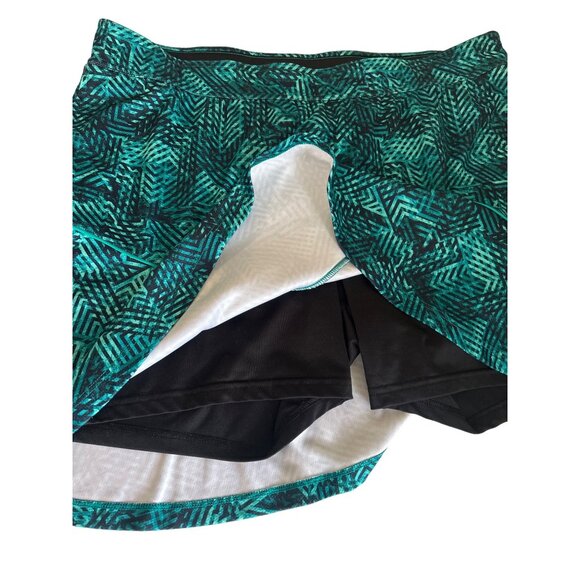 Made For Life Quick-Dri Green & Black Skort, Size XL - Picture 7 of 7